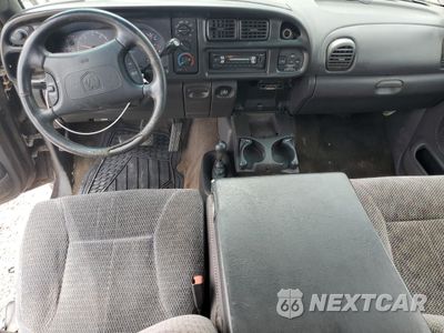 Zdjęcie 8 z 12 samochodu: 1998 DODGE RAM 1500 VIN:3B7HF13Z6WG100965 - miniatura