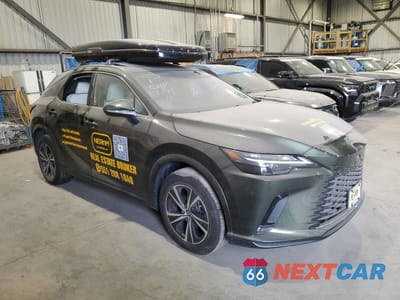 Czwarte zdjęcie samochodu z boku: 2024 LEXUS RX 350H BASE VIN:2T2BBMCA8RC034166 - miniatura