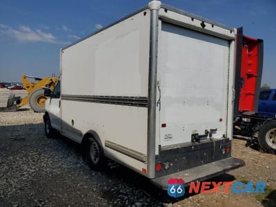 Drugie zdjęcie samochodu z przodu: 2021 CHEVROLET EXPRESS G3500 VIN:1GB0GRF7XM1183819 - miniatura