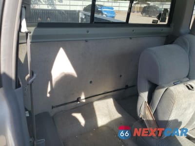 Zdjęcie 10 z 12 samochodu: 2000 NISSAN FRONTIER KING CAB XE VIN:1N6DD26S2YC406914 - miniatura