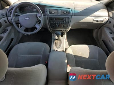 Zdjęcie 8 z 12 samochodu: 2007 FORD TAURUS SE VIN:1FAFP53U17A111300 - miniatura