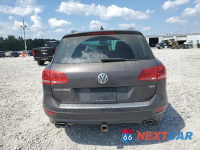 Zdjęcie 6 z 15 samochodu: 2012 VOLKSWAGEN TOUAREG V6 TDI VIN:WVGFK9BP8CD005071 - miniatura