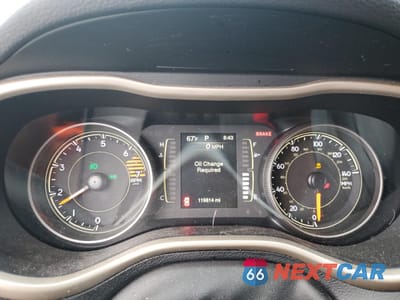 Zdjęcie 9 z 13 samochodu: 2017 JEEP CHEROKEE LATITUDE VIN:1C4PJMCB4HW584301 - miniatura