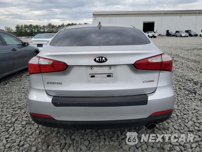 Zdjęcie 6 z 13 samochodu: 2015 KIA FORTE EX VIN:KNAFX4A80F5290685 - miniatura