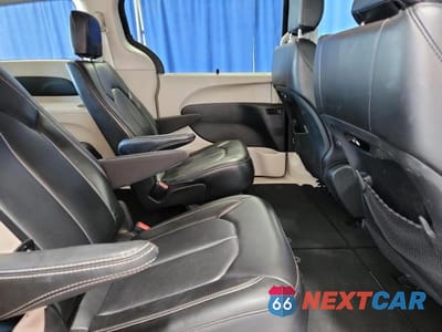 Zdjęcie 11 z 14 samochodu: 2023 CHRYSLER PACIFICA TOURING L VIN:2C4RC1BGXPR547016 - miniatura