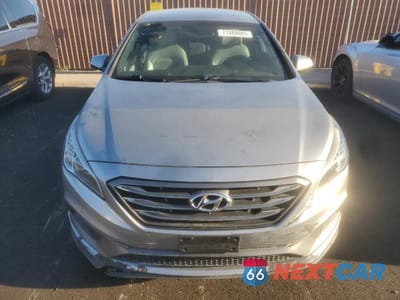 Piąte zdjęcie samochodu w środku: 2017 HYUNDAI SONATA SPORT VIN:5NPE34AB9HH501018 - miniatura