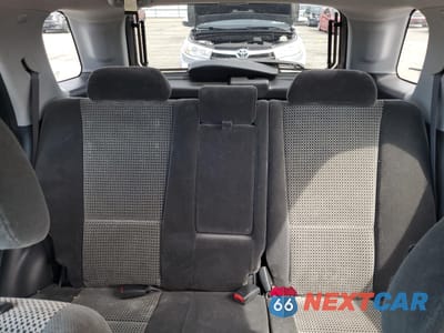 Zdjęcie 10 z 13 samochodu: 2005 KIA NEW SPORTAGE VIN:KNDJE723657070543 - miniatura