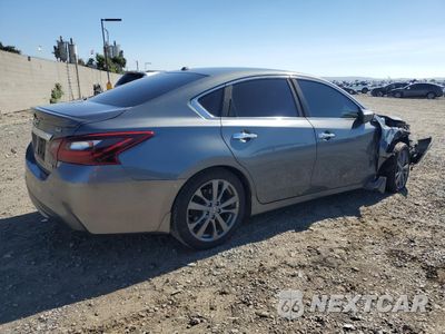 Trzecie zdjęcie samochodu z tyłu: 2018 NISSAN ALTIMA 2.5 VIN:1N4AL3AP1JC285399 - miniatura