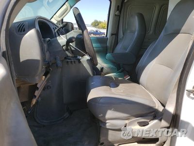 Zdjęcie 7 z 13 samochodu: 2004 FORD ECONOLINE E350 SUPER DUTY VAN VIN:1FTSS34L04HA13461 - miniatura