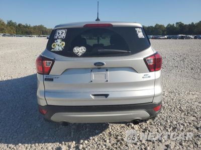 Zdjęcie 6 z 15 samochodu: 2019 FORD ESCAPE SE VIN:1FMCU9GD1KUC48683 - miniatura