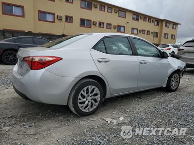 Trzecie zdjęcie samochodu z tyłu: 2017 TOYOTA COROLLA L VIN:2T1BURHE6HC756046 - miniatura