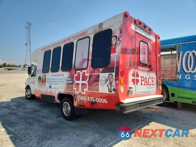 Trzecie zdjęcie samochodu z tyłu: 2019 CHEVROLET EXPRES3500 - TRANSIT VEHICLES VIN:1HA3GSBG7KN006412 - miniatura