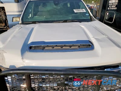 Zdjęcie 11 z 12 samochodu: 2020 CHEVROLET SILVERADO K2500 HEAVY DUTY LTZ VIN:1GC4YPEY5LF219250 - miniatura
