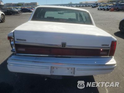 Zdjęcie 6 z 12 samochodu: 1994 LINCOLN TOWN CAR EXECUTIVE VIN:1LNLM81W2RY774196 - miniatura