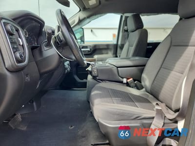 Zdjęcie 7 z 13 samochodu: 2023 CHEVROLET SILVERADO K3500 LT VIN:1GC4YTEY2PF179918 - miniatura