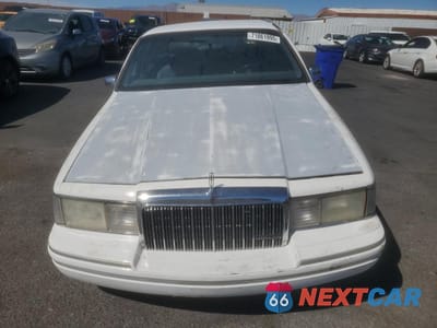 Piąte zdjęcie samochodu w środku: 1994 LINCOLN TOWN CAR EXECUTIVE VIN:1LNLM81W2RY774196 - miniatura