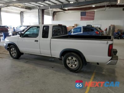 Drugie zdjęcie samochodu z przodu: 2000 NISSAN FRONTIER KING CAB XE VIN:1N6DD26S4YC367260 - miniatura