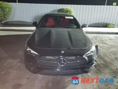 Piąte zdjęcie samochodu w środku: 2024 MERCEDES-BENZ CLE 300 4MATIC VIN:W1KMJ4HB0RF019627 - miniatura
