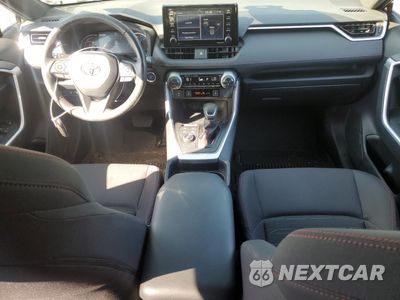 Zdjęcie 8 z 13 samochodu: 2021 TOYOTA RAV4 PRIME SE VIN:JTMAB3FV1MD040668 - miniatura