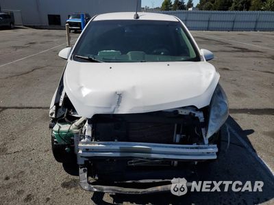 Piąte zdjęcie samochodu w środku: 2014 CHEVROLET SPARK 1LT VIN:KL8CD6S9XEC521189 - miniatura