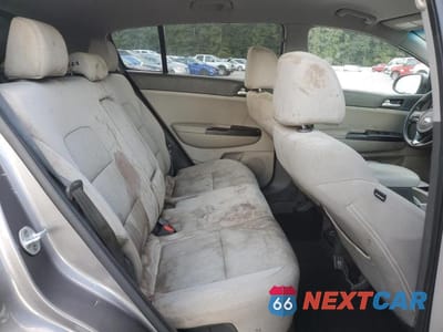 Zdjęcie 11 z 13 samochodu: 2017 KIA SPORTAGE LX VIN:KNDPM3AC2H7073368 - miniatura