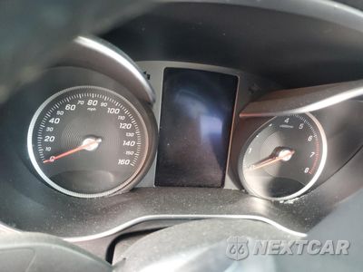 Zdjęcie 9 z 12 samochodu: 2015 MERCEDES-BENZ C 300 4MATIC VIN:55SWF4KB2FU009659 - miniatura