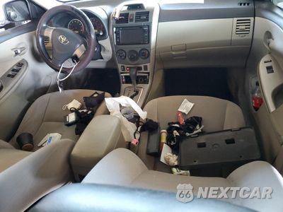 Zdjęcie 8 z 12 samochodu: 2013 TOYOTA COROLLA BASE VIN:JTDBU4EE3DJ110307 - miniatura