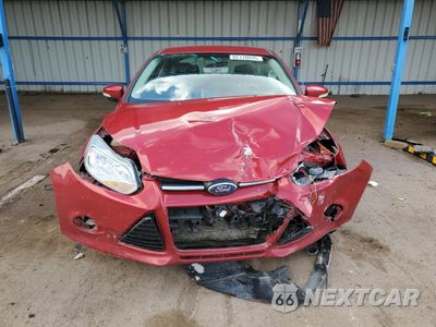 Piąte zdjęcie samochodu w środku: 2012 FORD FOCUS SEL VIN:1FAHP3H25CL154590 - miniatura