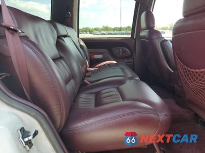 Zdjęcie 11 z 15 samochodu: 1997 CHEVROLET TAHOE K1500 VIN:1GNEK13R0VJ396682 - miniatura