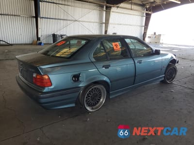 Trzecie zdjęcie samochodu z tyłu: 1997 BMW 328 I VIN:WBACD3329VAV21524 - miniatura