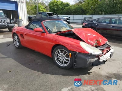 Czwarte zdjęcie samochodu z boku: 2004 PORSCHE BOXSTER VIN:WP0CA29894S620225 - miniatura