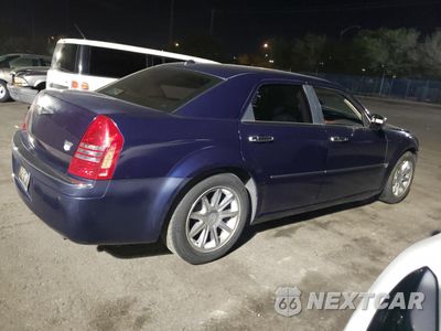 Trzecie zdjęcie samochodu z tyłu: 2006 CHRYSLER 300C VIN:2C3LA63H06H190261 - miniatura