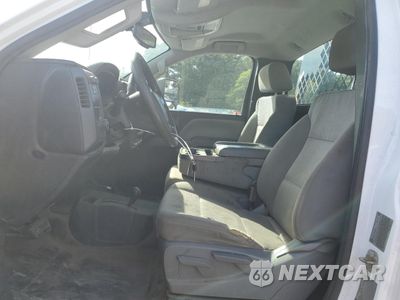 Zdjęcie 7 z 12 samochodu: 2016 CHEVROLET SILVERADO K3500 VIN:1GB3KYCG8GZ391715 - miniatura