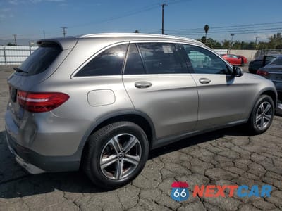 Trzecie zdjęcie samochodu z tyłu: 2019 MERCEDES-BENZ GLC 300 VIN:WDC0G4JB4KV179937 - miniatura