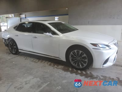 Czwarte zdjęcie samochodu z boku: 2018 LEXUS LS 500 BASE VIN:JTHC51FF2J5003534 - miniatura