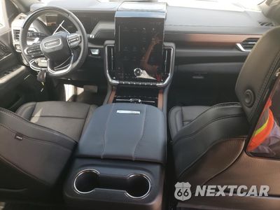 Zdjęcie 8 z 14 samochodu: 2025 GMC YUKON DENALI VIN:1GKS2DR82SR308485 - miniatura