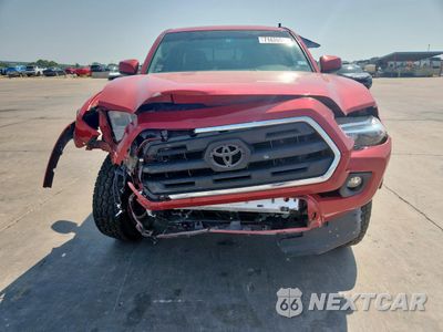 Piąte zdjęcie samochodu w środku: 2017 TOYOTA TACOMA DOUBLE CAB VIN:5TFCZ5AN9HX085210 - miniatura
