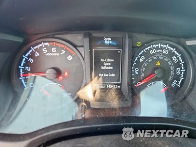 Zdjęcie 9 z 12 samochodu: 2018 TOYOTA TACOMA ACCESS CAB VIN:5TFRX5GN9JX121748 - miniatura