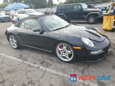 Czwarte zdjęcie samochodu z boku: 2007 PORSCHE 911 CARRERA S CABRIOLET VIN:WP0CB299X7S776574 - miniatura