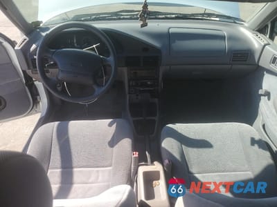 Zdjęcie 8 z 14 samochodu: 1996 FORD ESCORT LX VIN:3FASP13J6TR107918 - miniatura