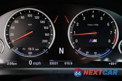 Zdjęcie 8 z 10 samochodu: 2017 BMW M6 VIN:WBS6J9C37HD934XXX - miniatura