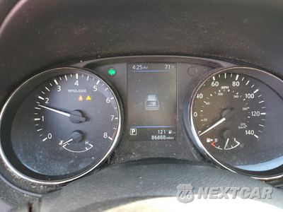 Zdjęcie 9 z 16 samochodu: 2019 NISSAN ROGUE S VIN:5N1AT2MV4KC794432 - miniatura