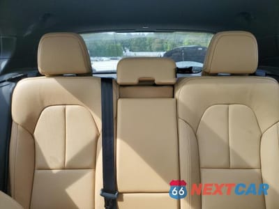 Zdjęcie 10 z 13 samochodu: 2019 VOLVO XC40 T5 MOMENTUM VIN:YV4162UK5K2111660 - miniatura
