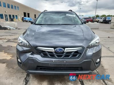 Piąte zdjęcie samochodu w środku: 2023 SUBARU CROSSTREK PREMIUM VIN:JF2GTAPC8P8220544 - miniatura