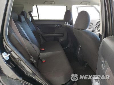 Zdjęcie 10 z 12 samochodu: 2008 TOYOTA SCION XB VIN:JTLKE50E381021292 - miniatura