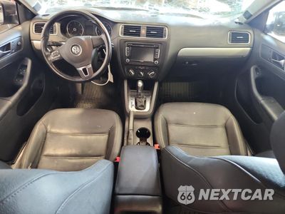 Zdjęcie 8 z 13 samochodu: 2012 VOLKSWAGEN JETTA TDI VIN:3VWLL7AJ1CM006036 - miniatura