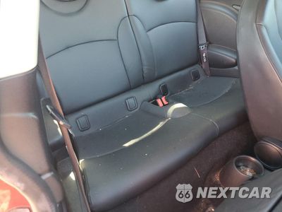 Zdjęcie 10 z 12 samochodu: 2011 MINI COOPER VIN:WMWSU3C57BTX95584 - miniatura