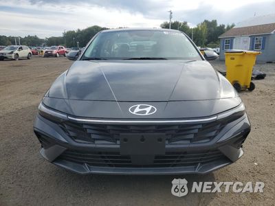 Piąte zdjęcie samochodu w środku: 2025 HYUNDAI ELANTRA LIMITED VIN:KMHLN4DJXSU164842 - miniatura