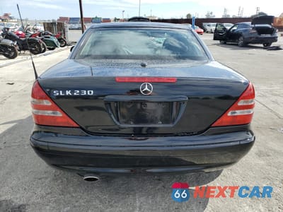 Zdjęcie 6 z 14 samochodu: 2002 MERCEDES-BENZ SLK 230 KOMPRESSOR VIN:WDBKK49F82F266754 - miniatura