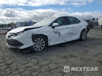2018 TOYOTA CAMRY L 4T1B11HK7JU550559 - główne zdjęcie licytacji z USA - miniatura